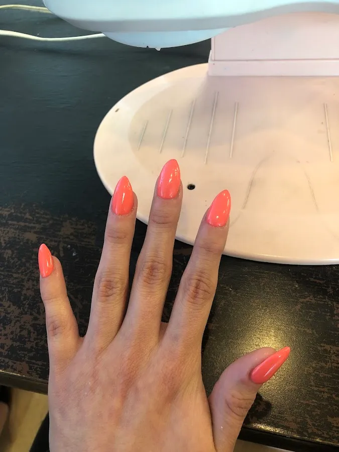 Be Fine Nails photo 3