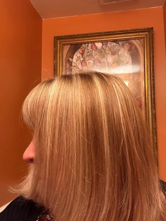 Beautique Hair Salon & Styling Bar photo 2