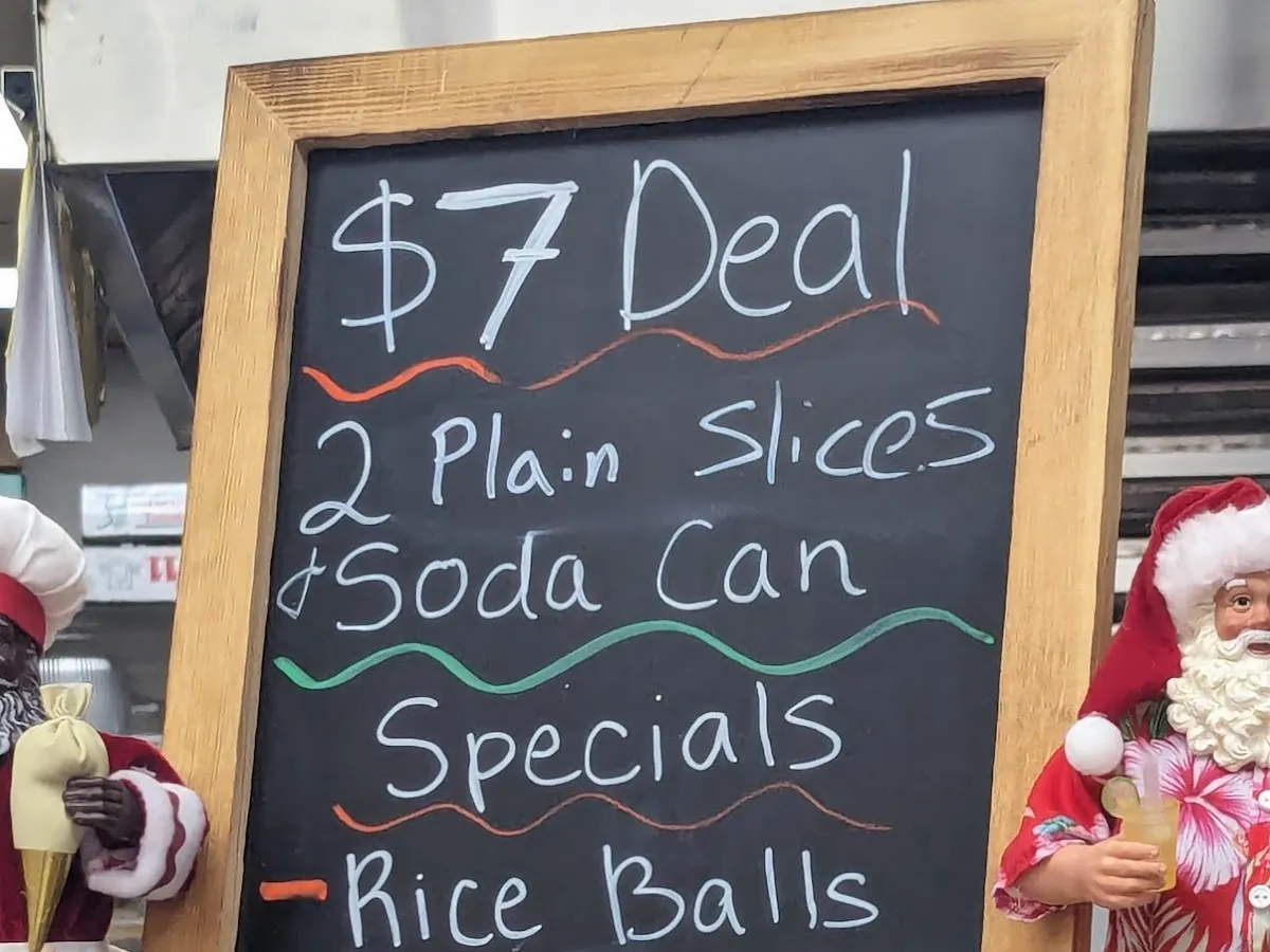 Bella Italia Pizzeria photo 3