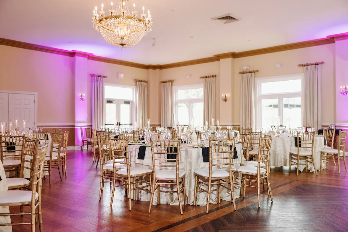 Belle Voir Manor photo 4