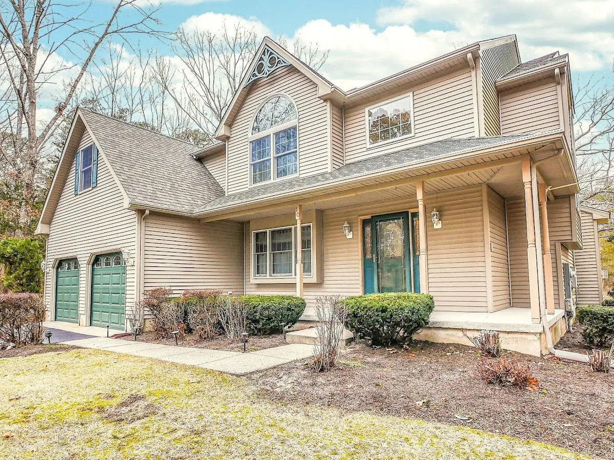 Berkshire Hathaway HomeServices - Diversified Realty photo 5