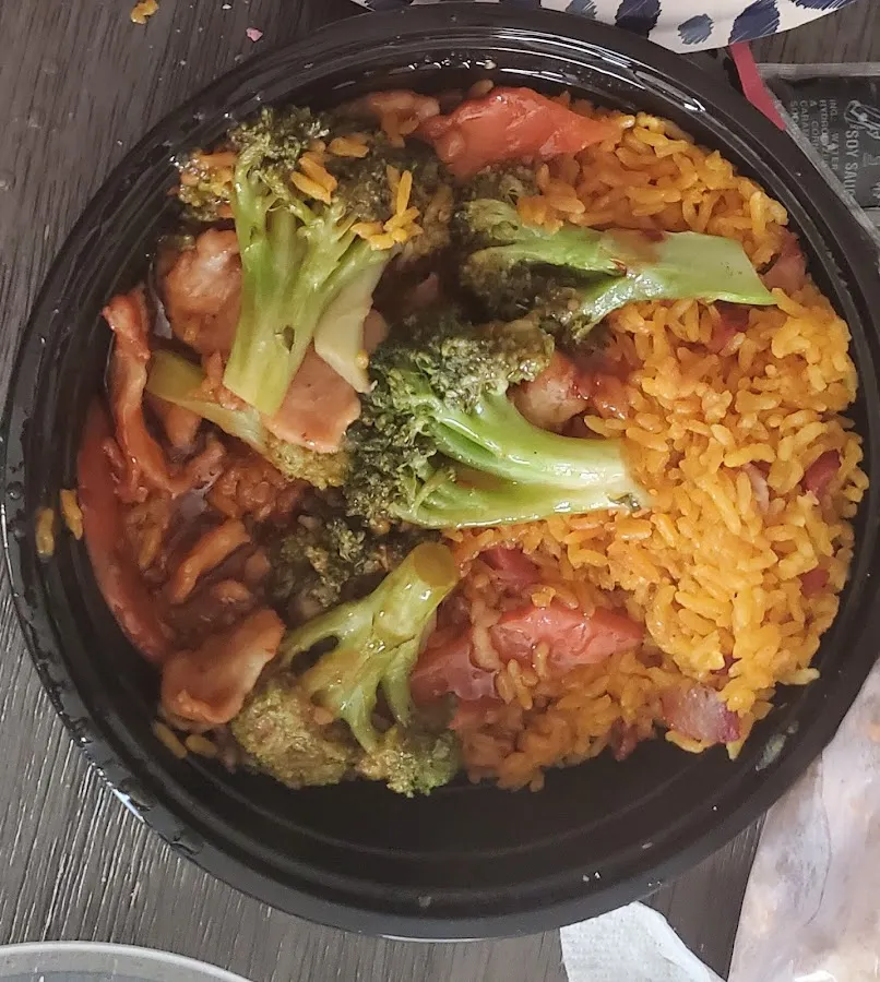 Best Food In Town - Pleasantville photo 2