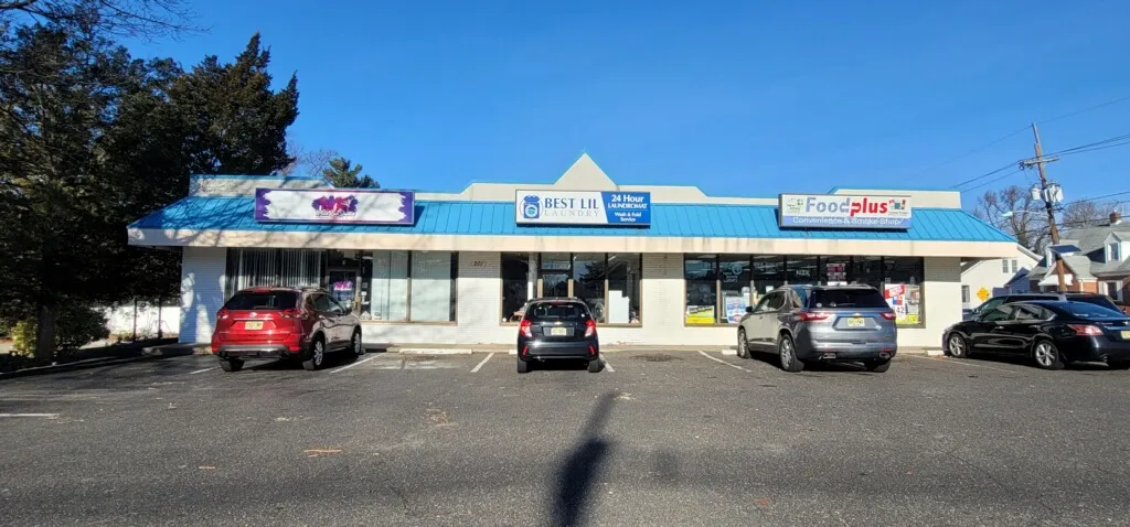 Best Lil Laundry - 24 Hour Laundromat photo 2
