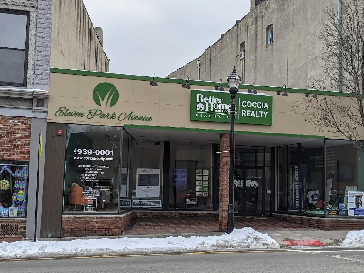 Better Homes and Gardens Real Estate Coccia Realty photo 3