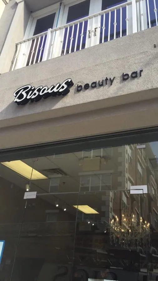 Bisous Beauty Bar photo 2