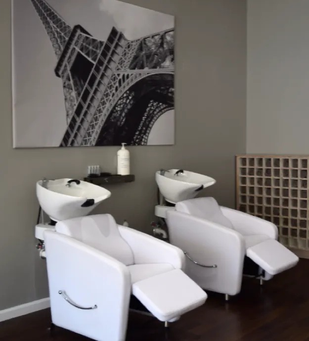 Bisous Beauty Bar photo 5