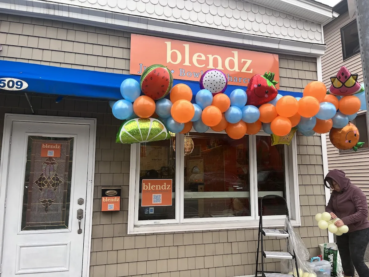 Blendz Cafe