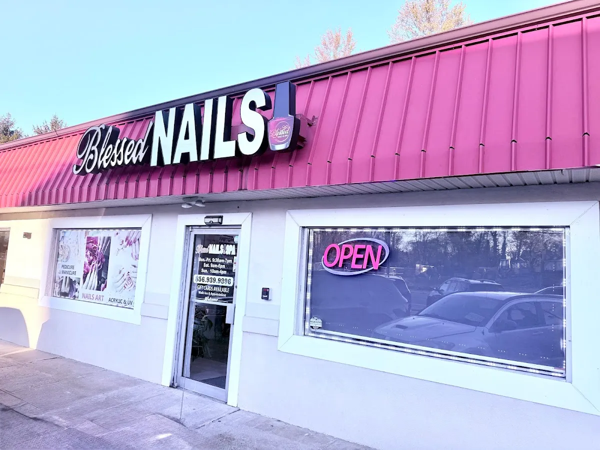 BLESSED NAILS & SPA photo 4