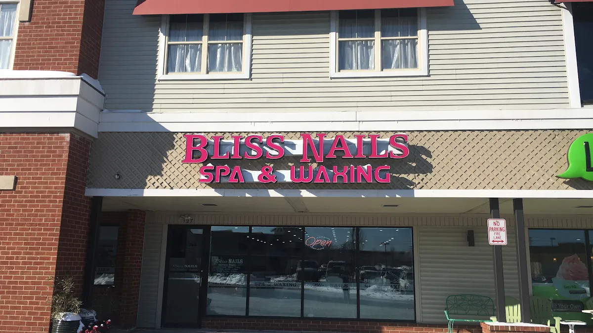Bliss Nails Spa & Waxing photo 2