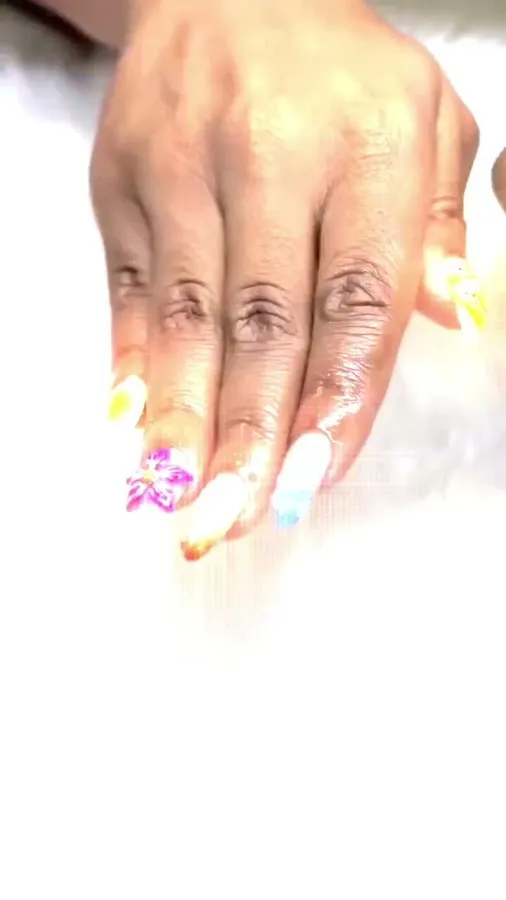 Bliss Nails Spa & Waxing photo 3