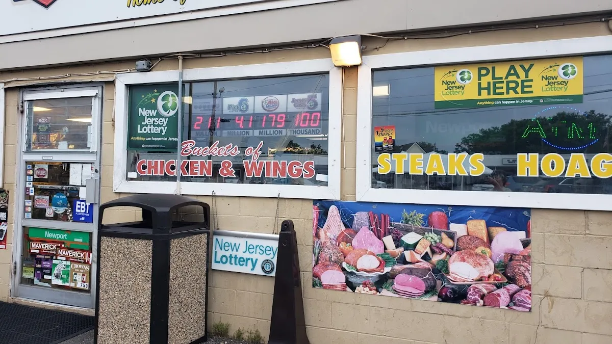 Blitz's Hole In the Wall Market photo 3