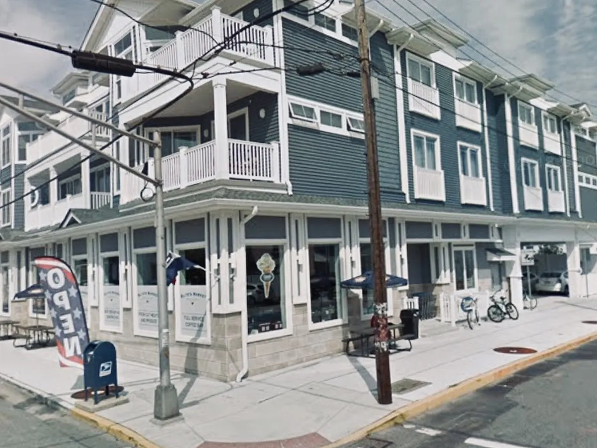 Blitz's Market photo 3