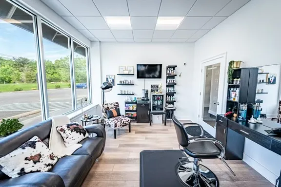 Blondies' Beauty Bar