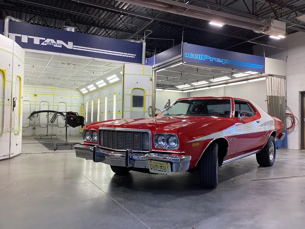 Bloomfield Auto Body photo 2