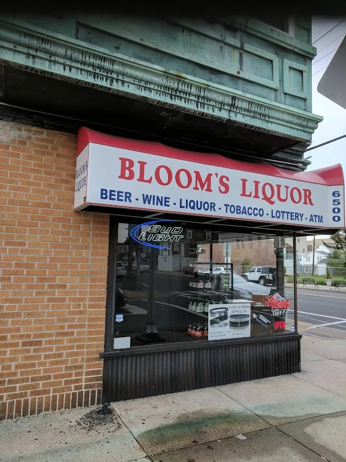 Bloom's Liquor Store