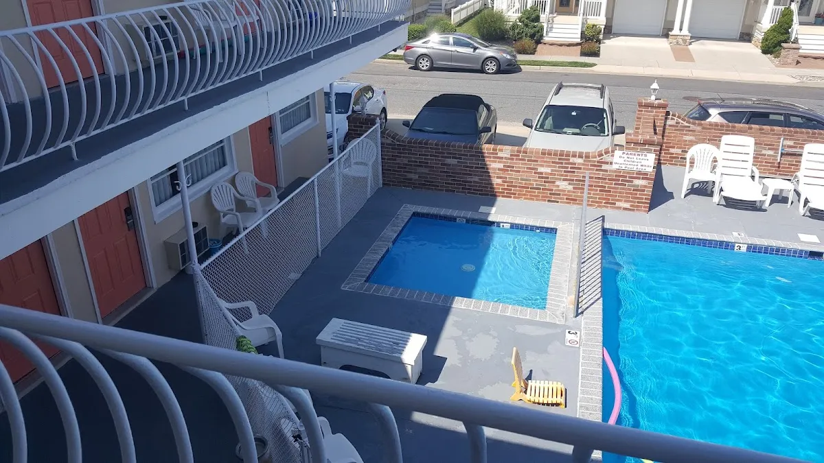 Blue Water Motel photo 3