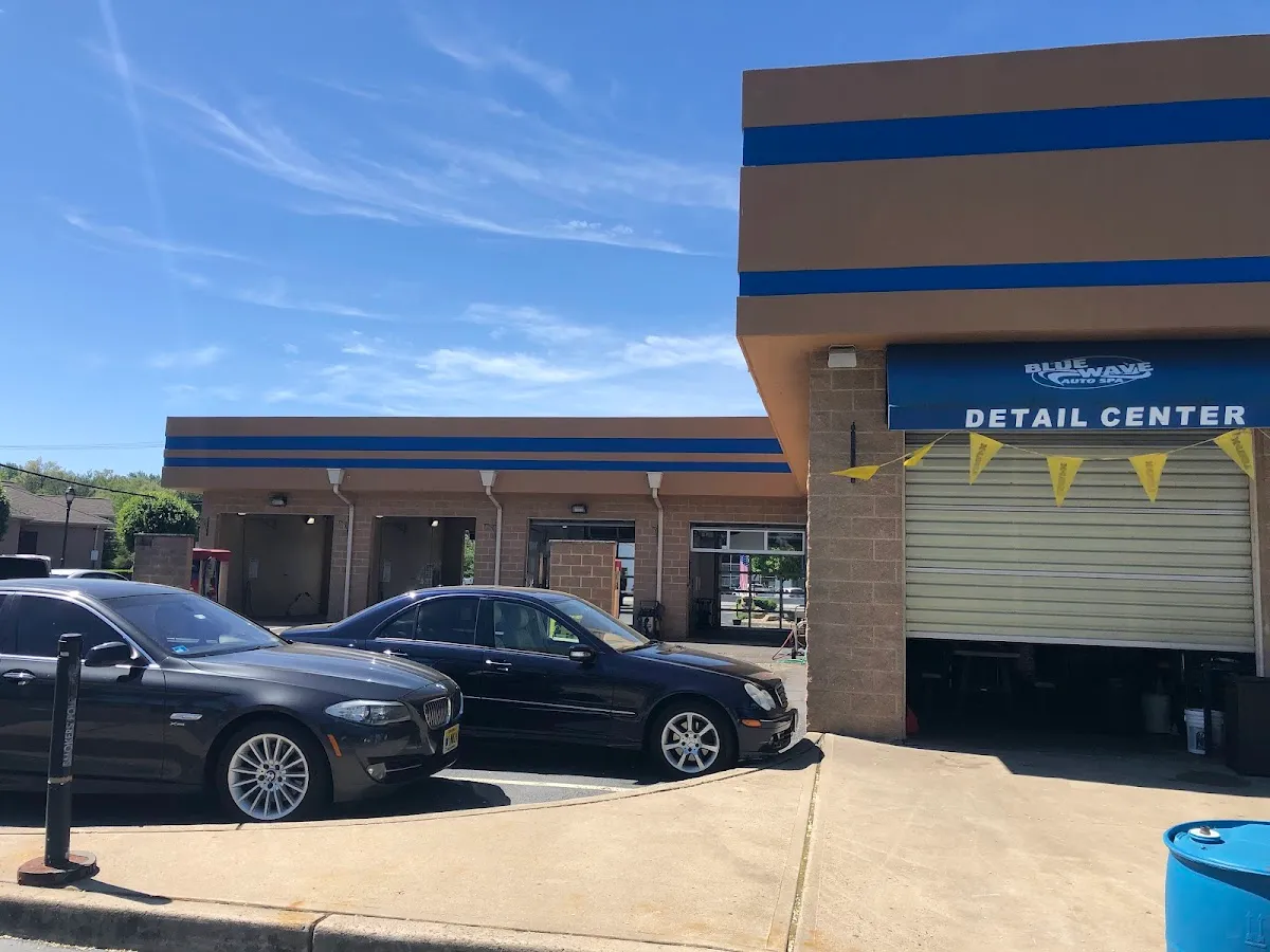 Blue Wave Auto Spa Inc