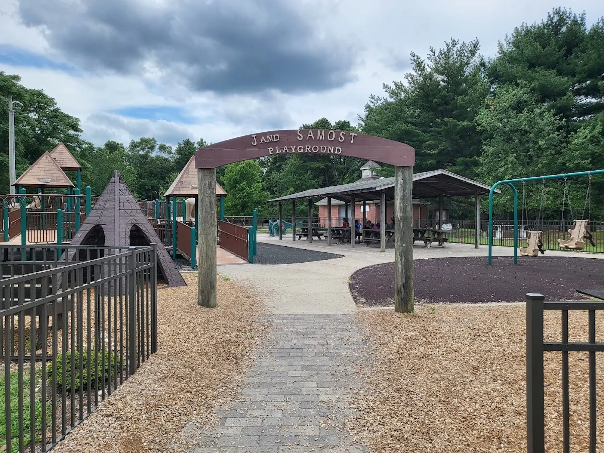 Bob Meyer Memorial Park photo 3