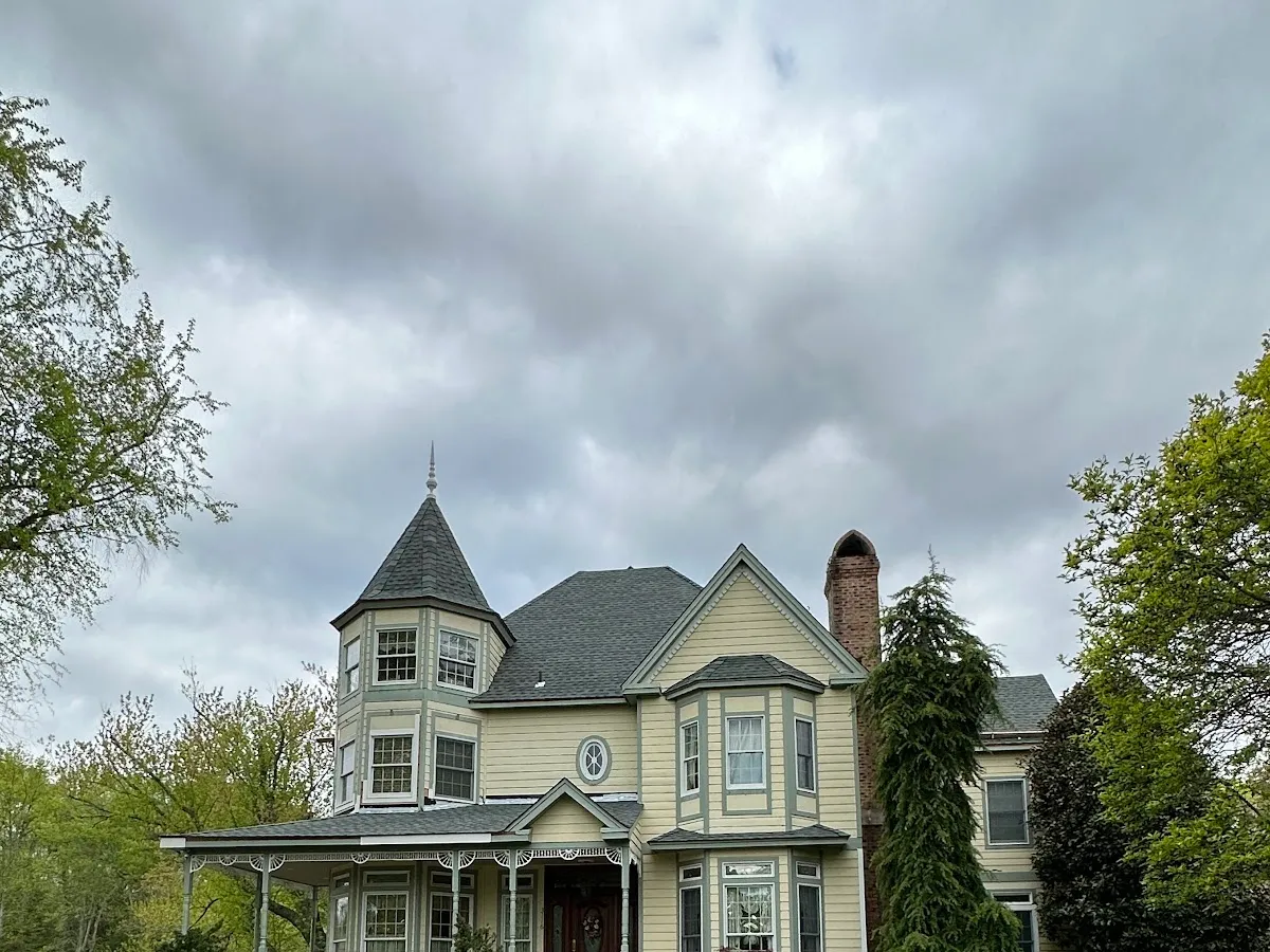 Bob Poderis Roofing & Siding