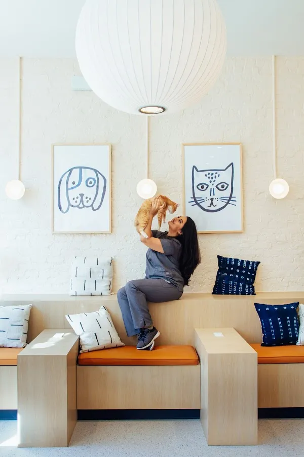 Bond Vet - Upper West Side at 91st Street photo 2