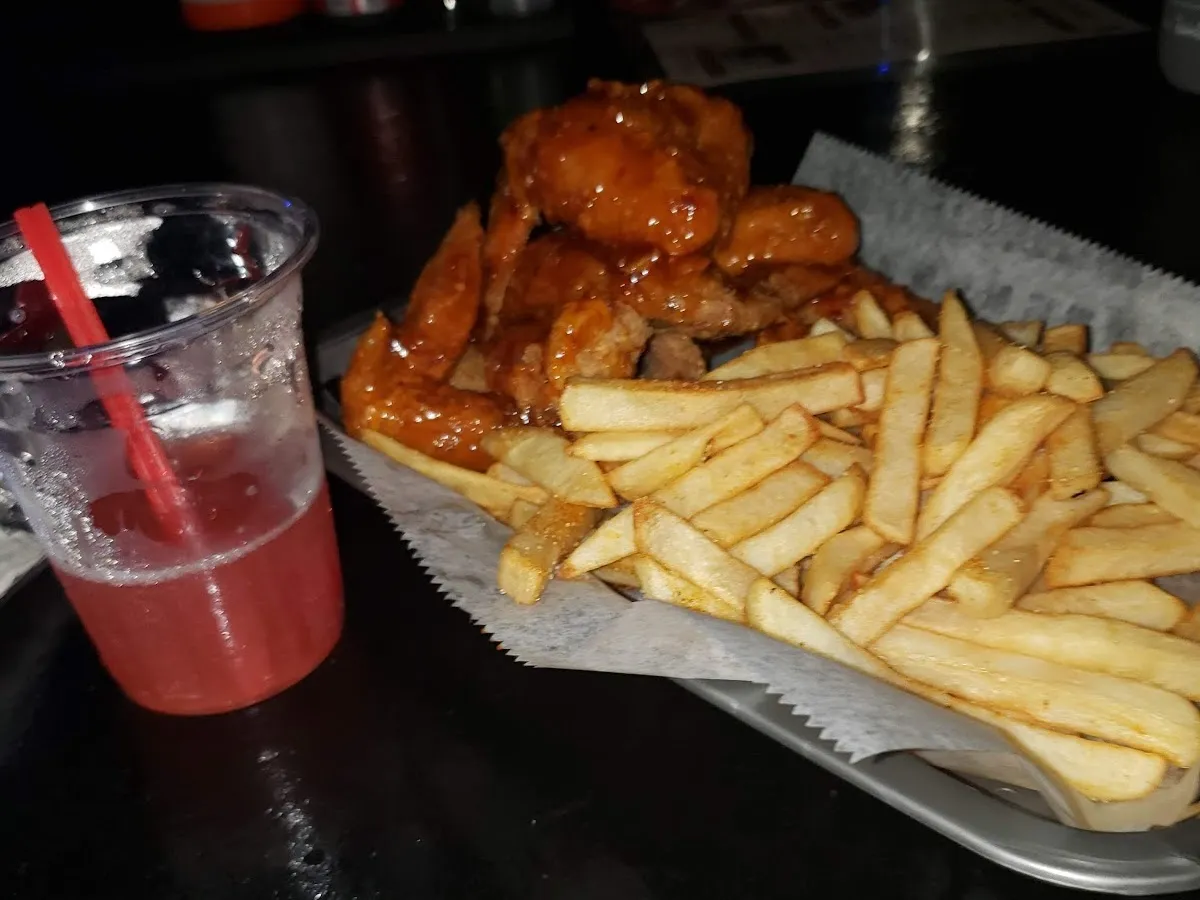 Booker's Restaurant Lounge and Grill photo 4