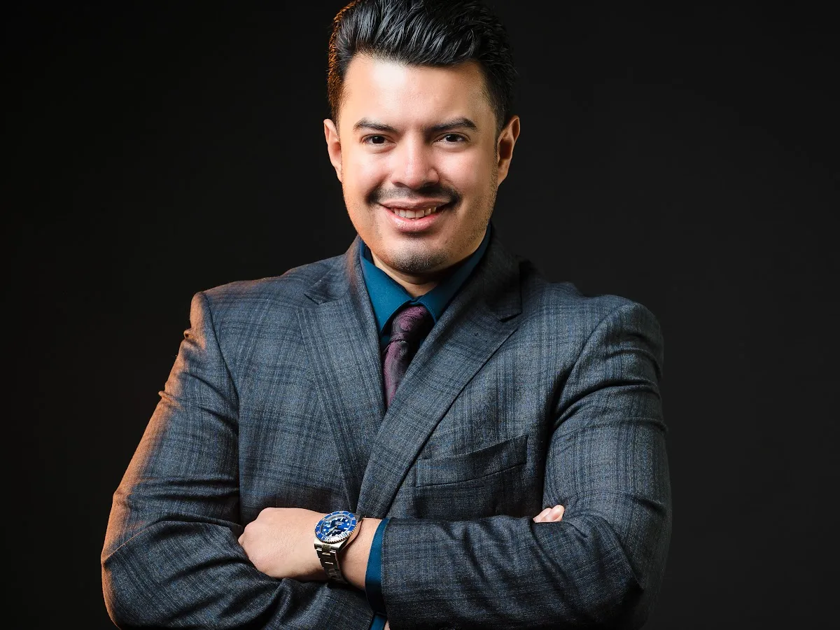 Bradley Perez | REAL BROKER, LLC photo 5