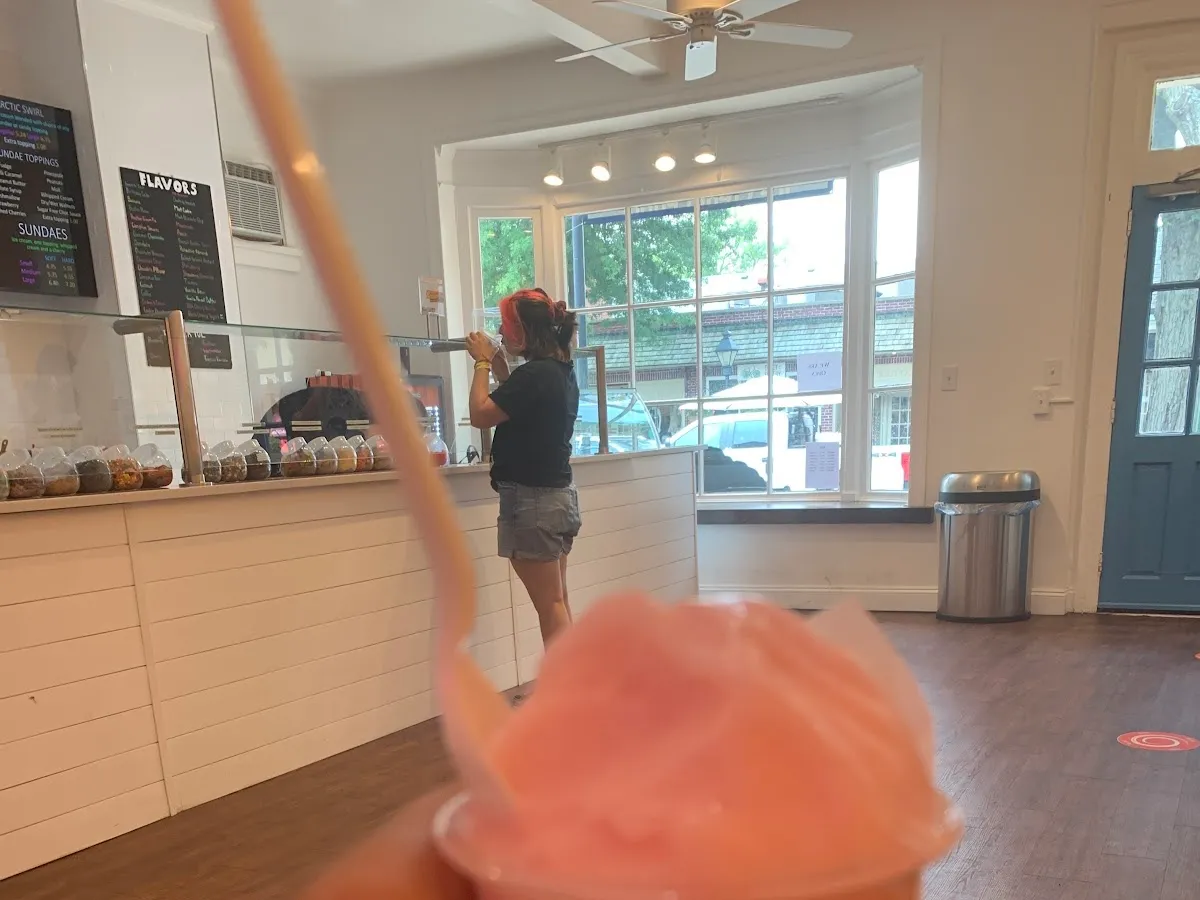 Brain Freeze Ice Cream Parlor photo 3