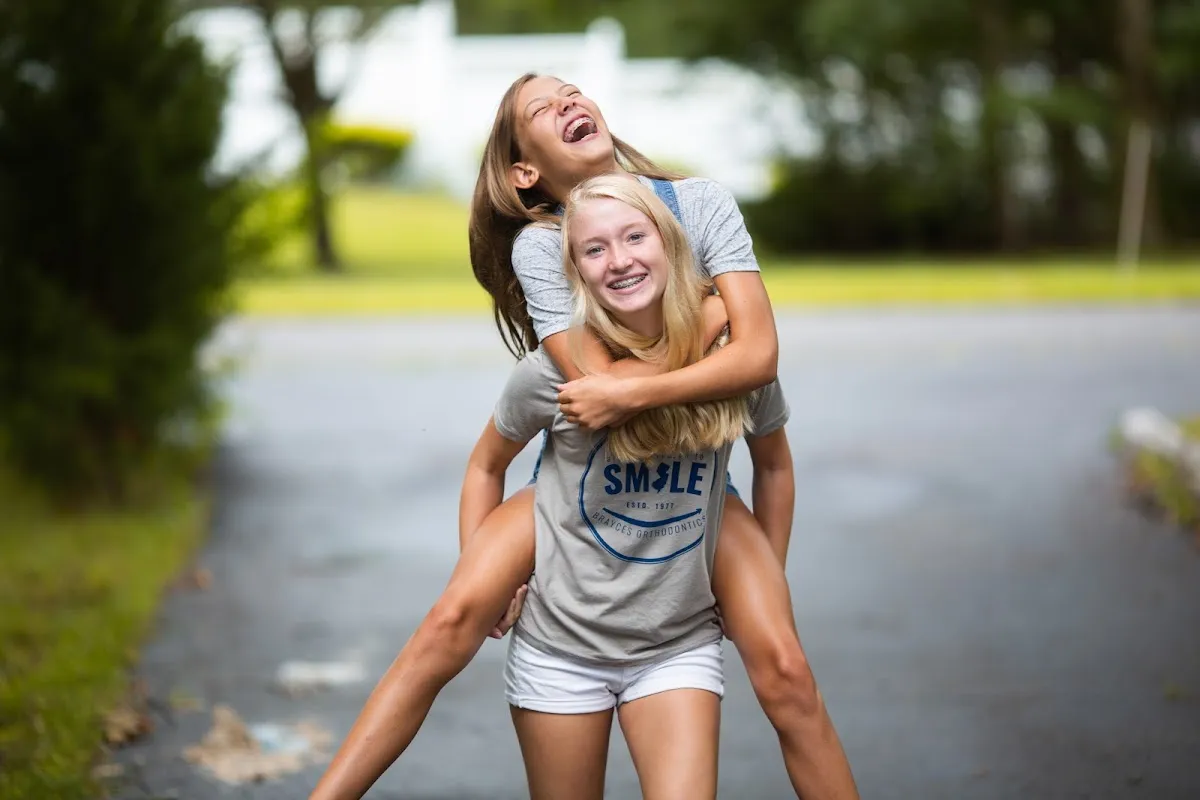 BRAYCES Orthodontics