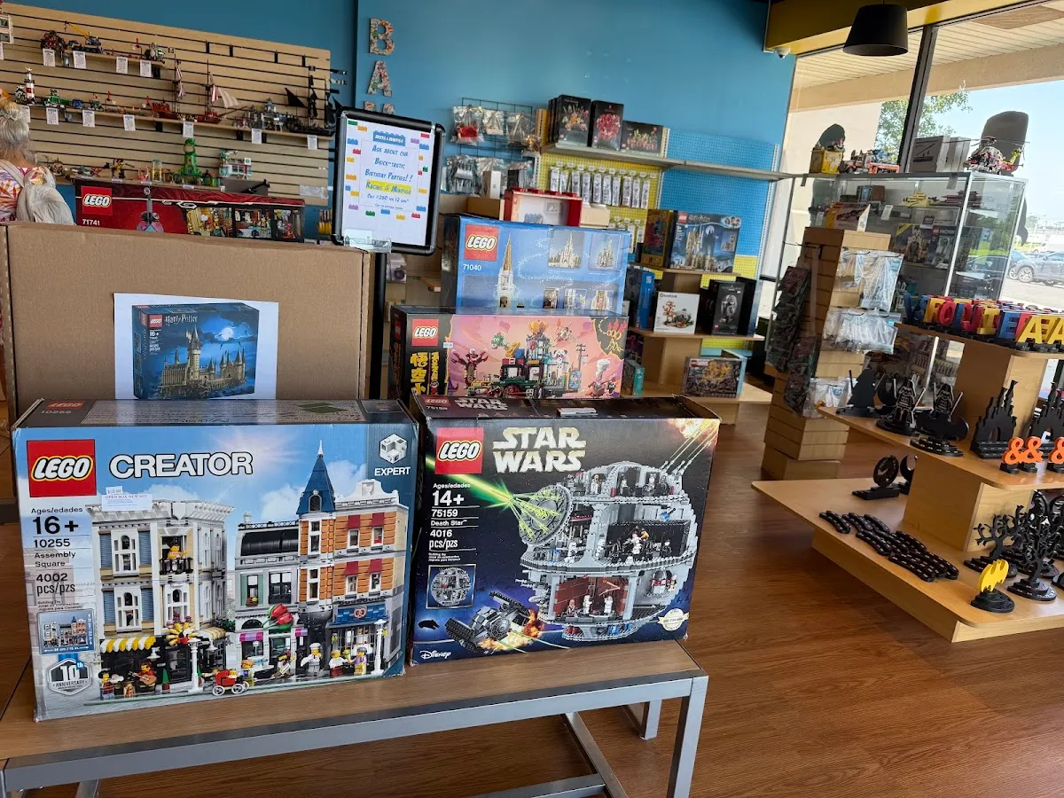 Bricks & Minifigs Cherry Hill photo 4
