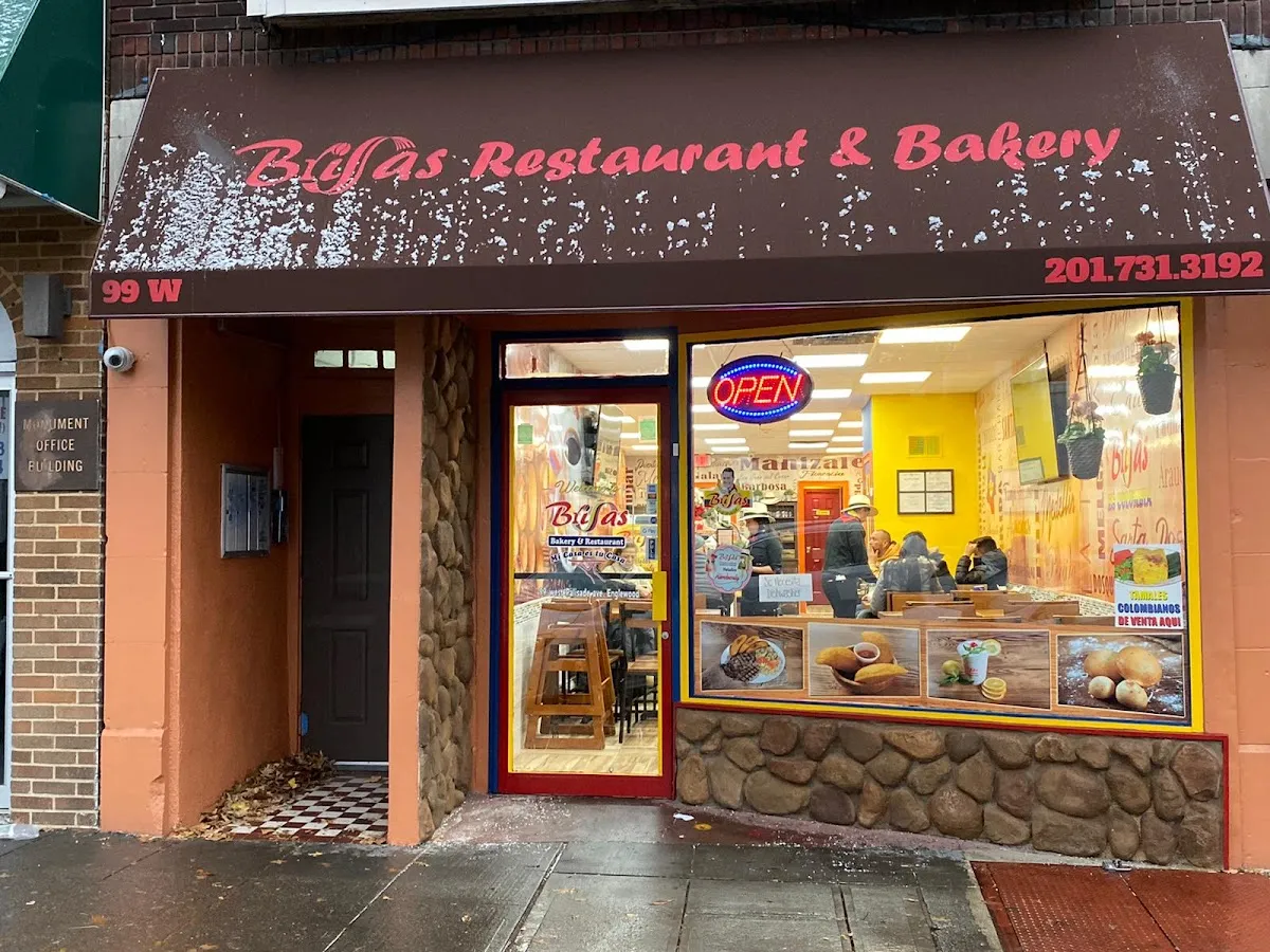 Brisas Englewood photo 2