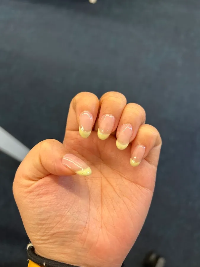 Broadway Nails & Spa photo 3