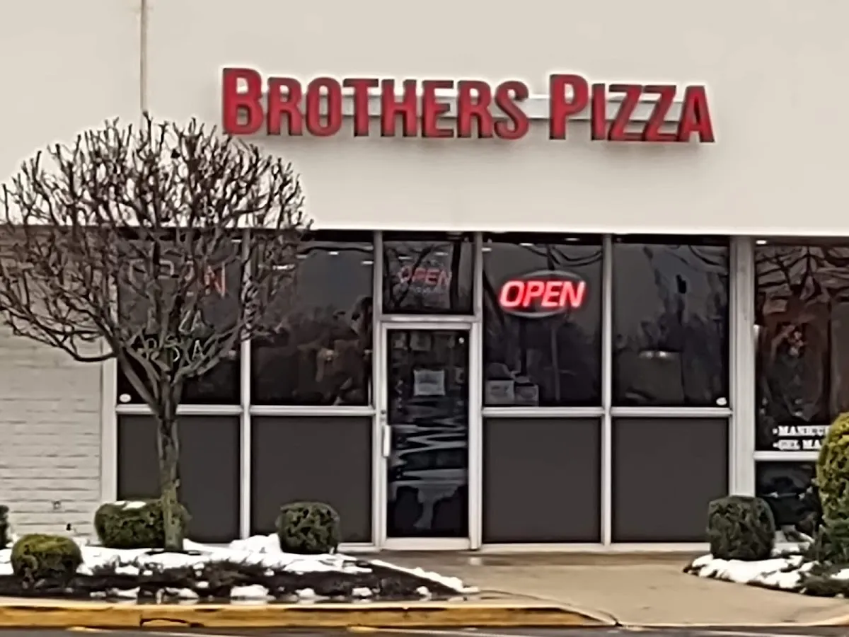 Brother's Pizza