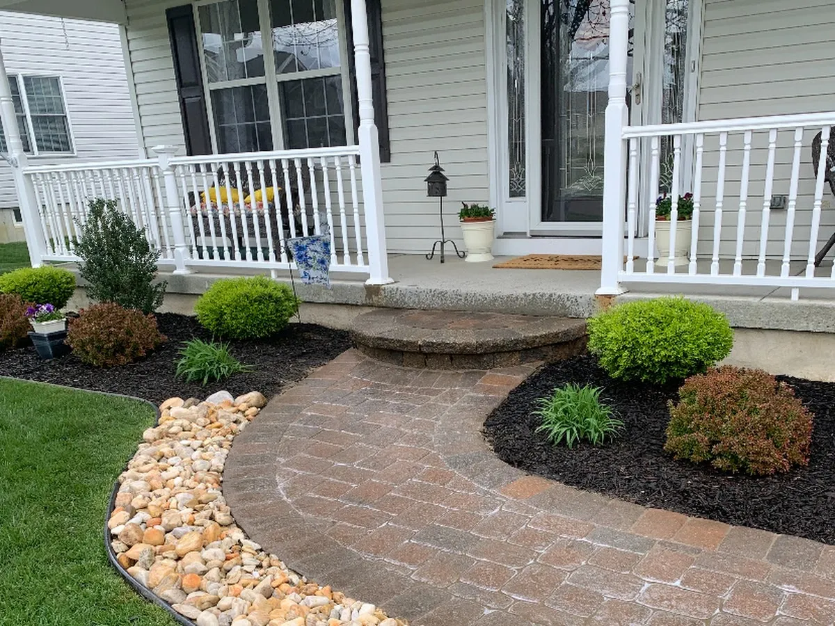 Browning's Landscaping