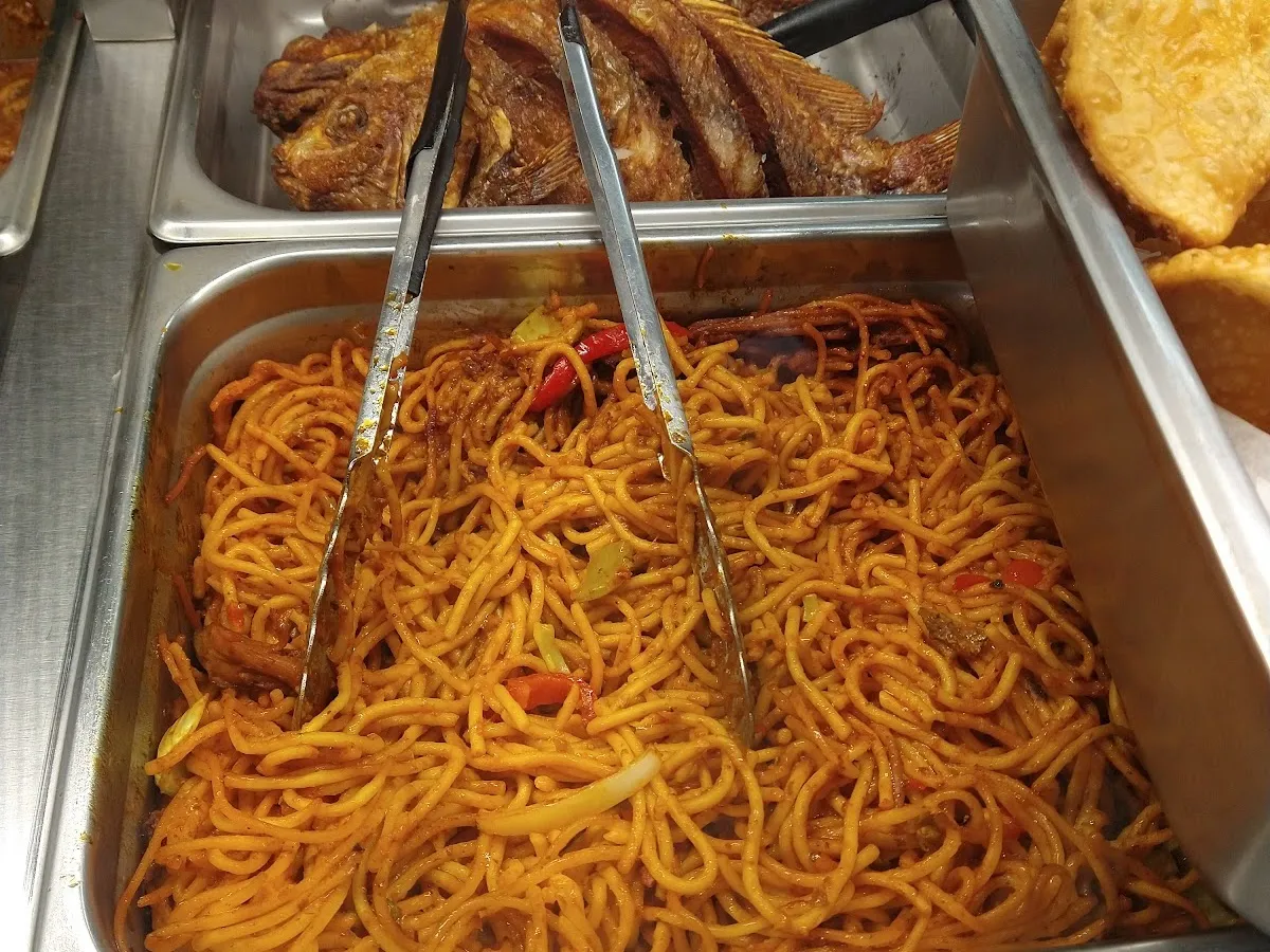 BuenGusto Restaurant photo 4