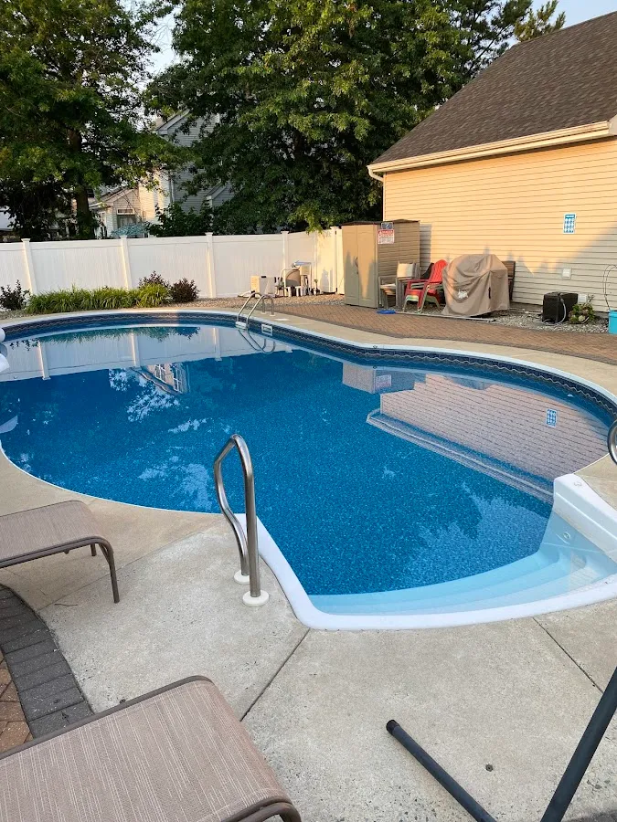 BURLCO POOLS LLC photo 2