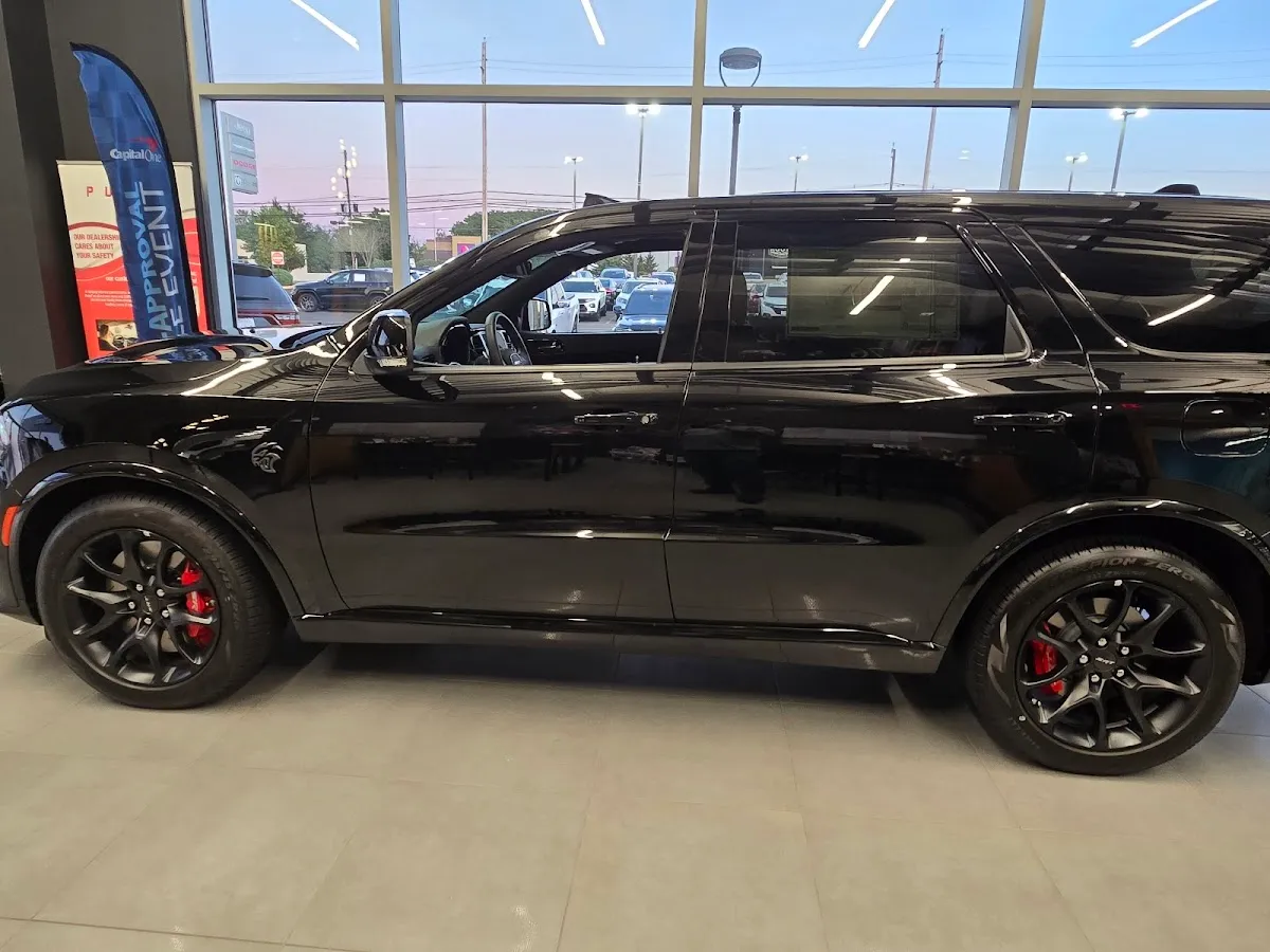 Burlington Chrysler Dodge Jeep Ram photo 3