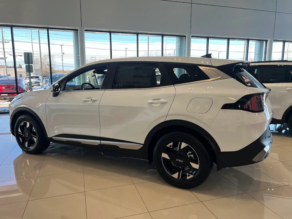 Burlington Kia photo 2