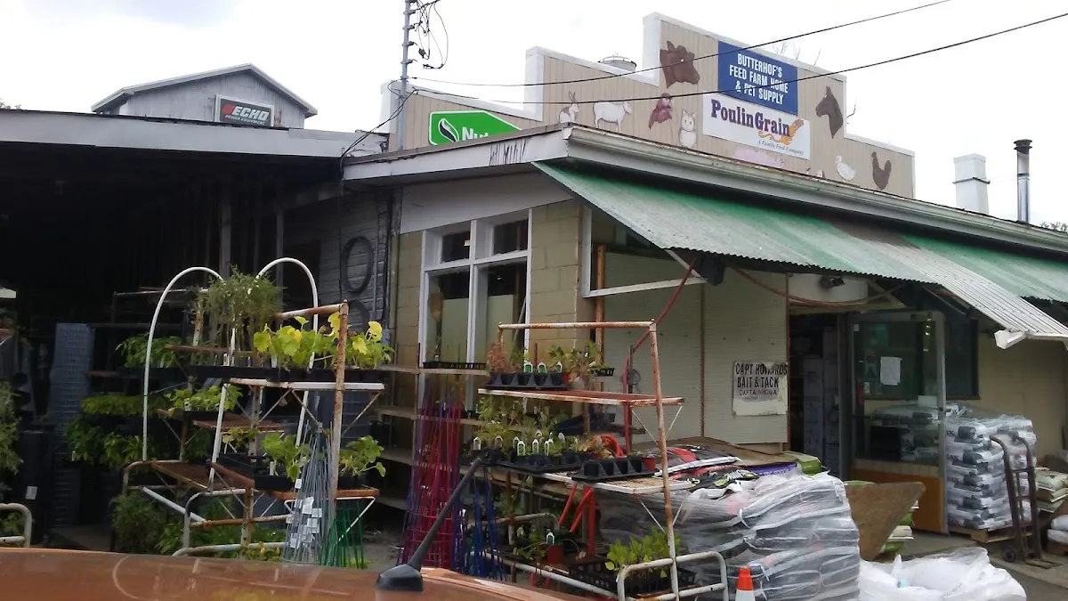 Butterhof's Farm & Home Supply