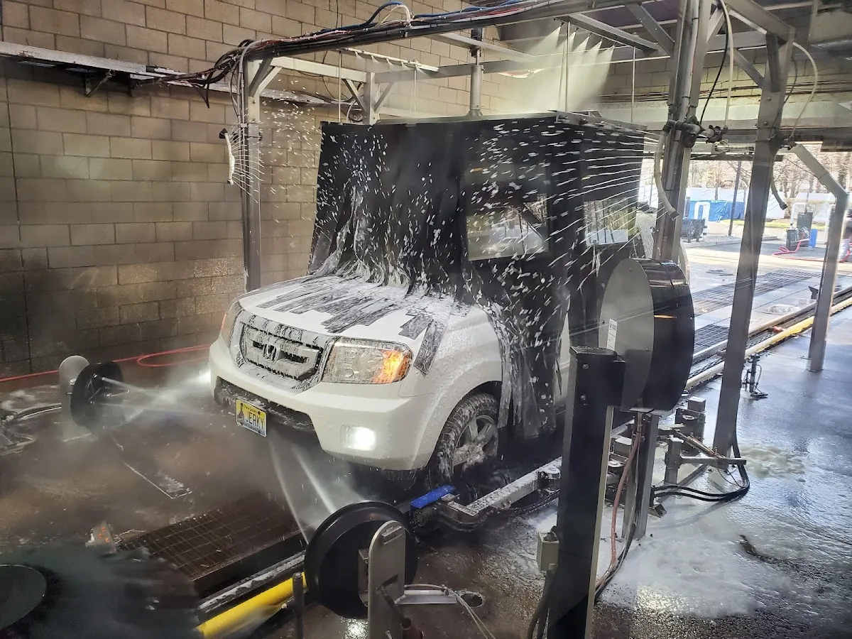C Bentley's Car Wash