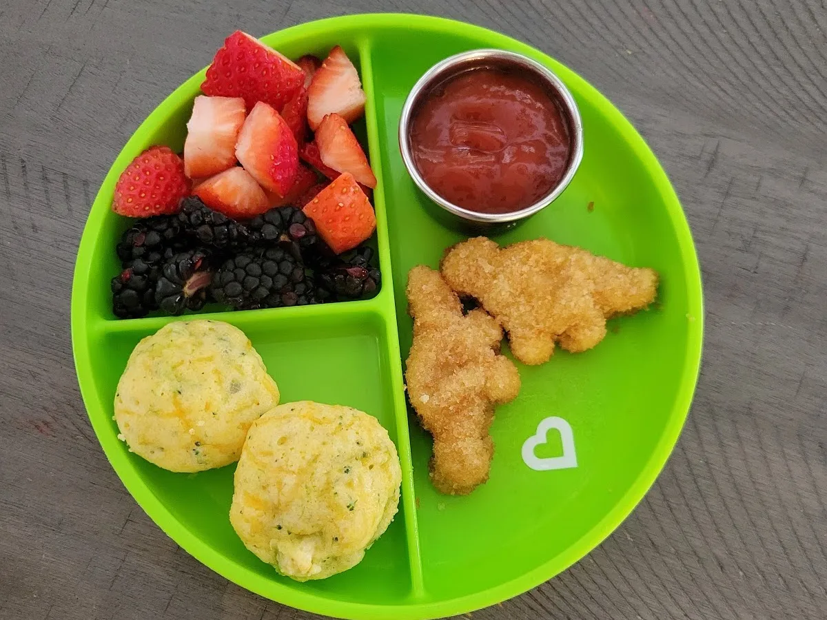 Caesar's Lounge & Liquor photo 5