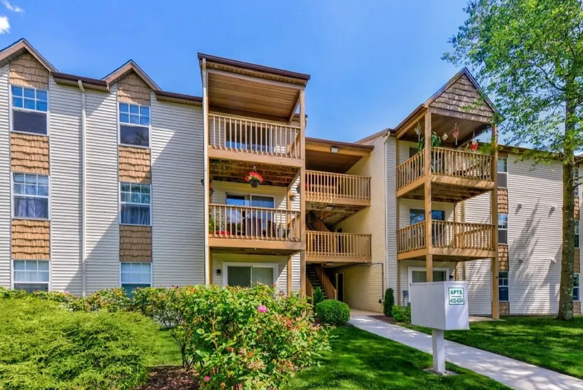 California Apartments