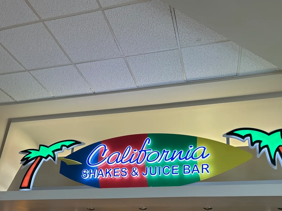 California Shakes & Juice Bar