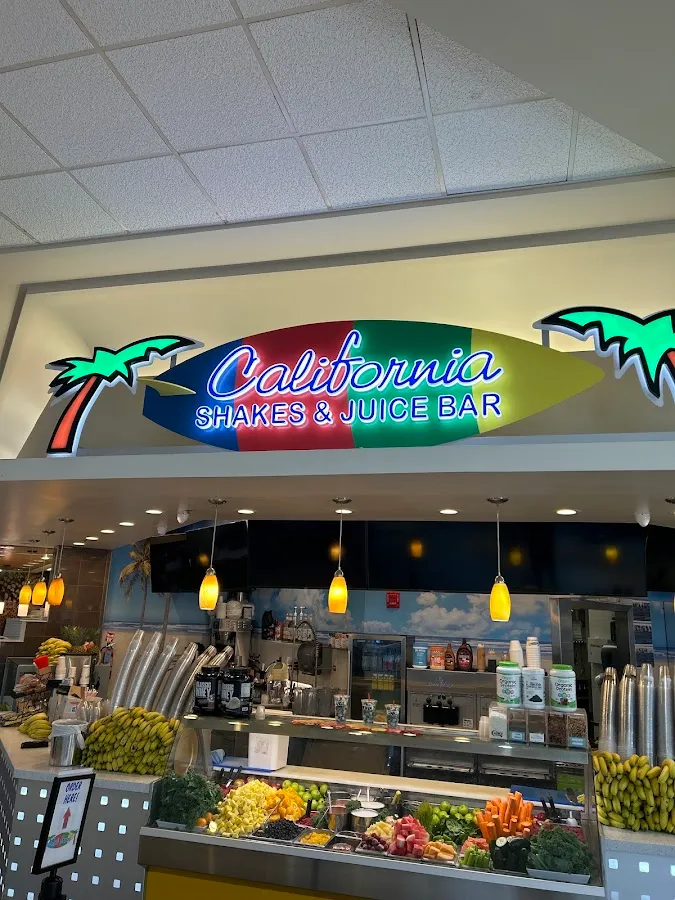 California Shakes & Juice Bar photo 2