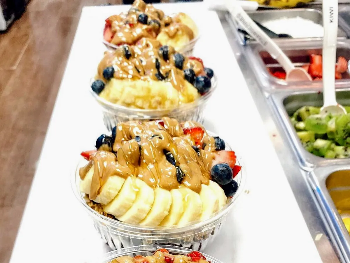 California Yogurt & Juice Bar photo 4