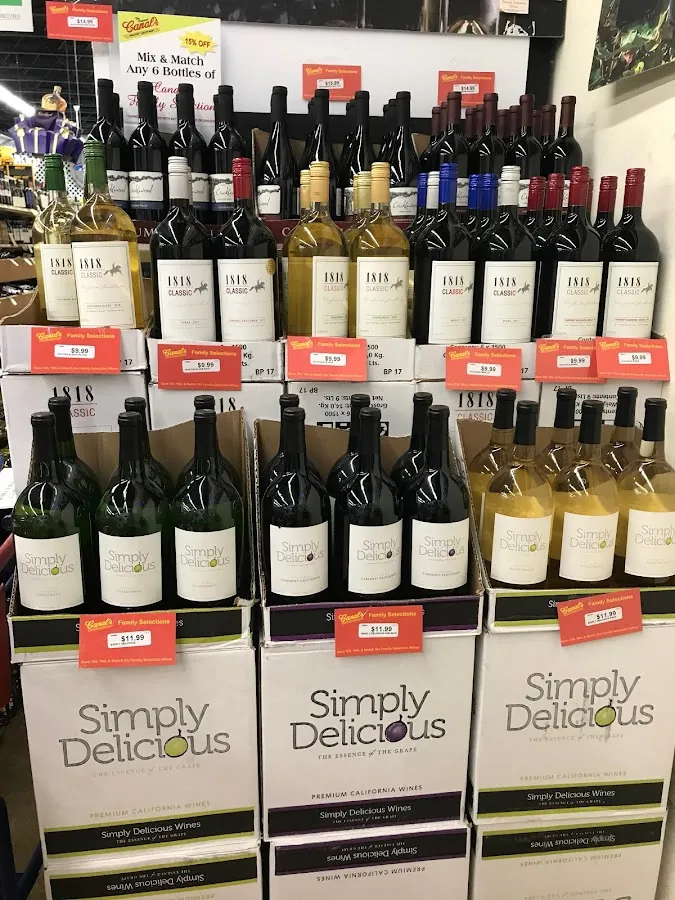 Canal's Discount Liquor Mart photo 4