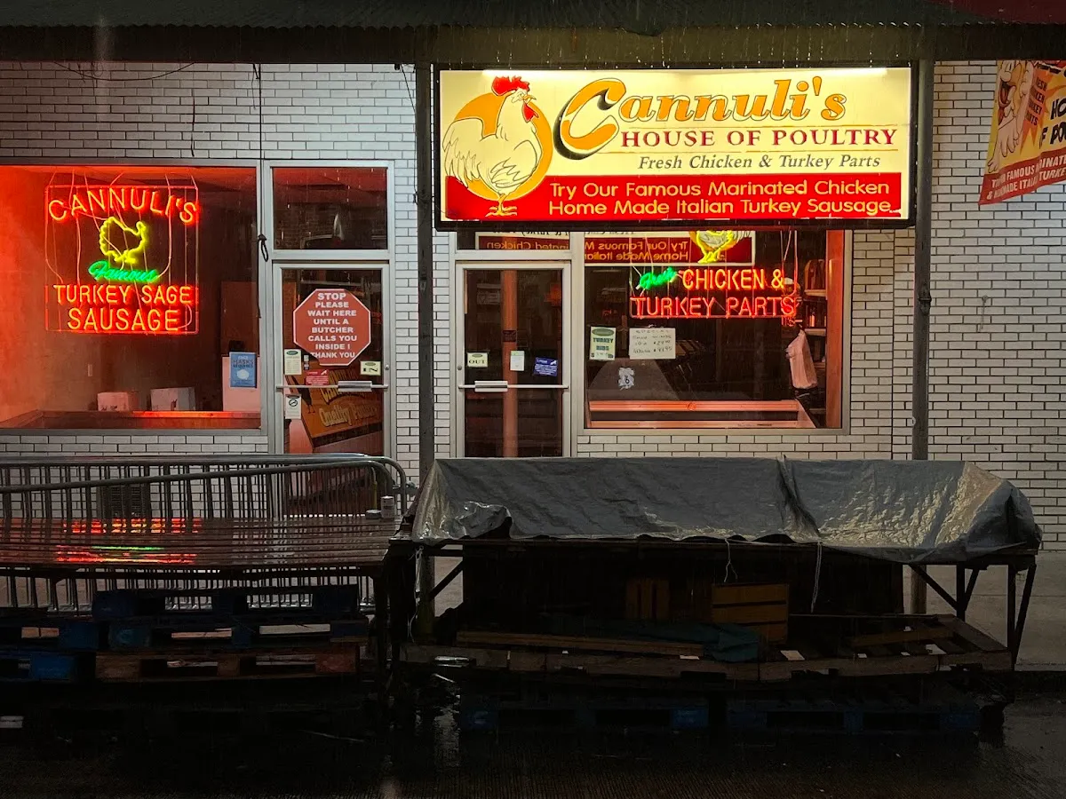 Cannuli's Quality Meats and Poultry