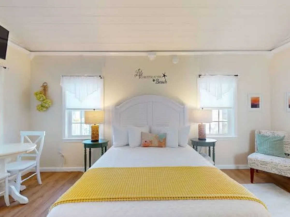 Cape May Paradise-Pool-Gym-GameRoom-5 BR-Sleeps 16 photo 3