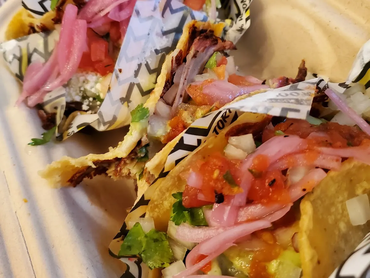 Carlitos Barbecue Taqueria photo 3