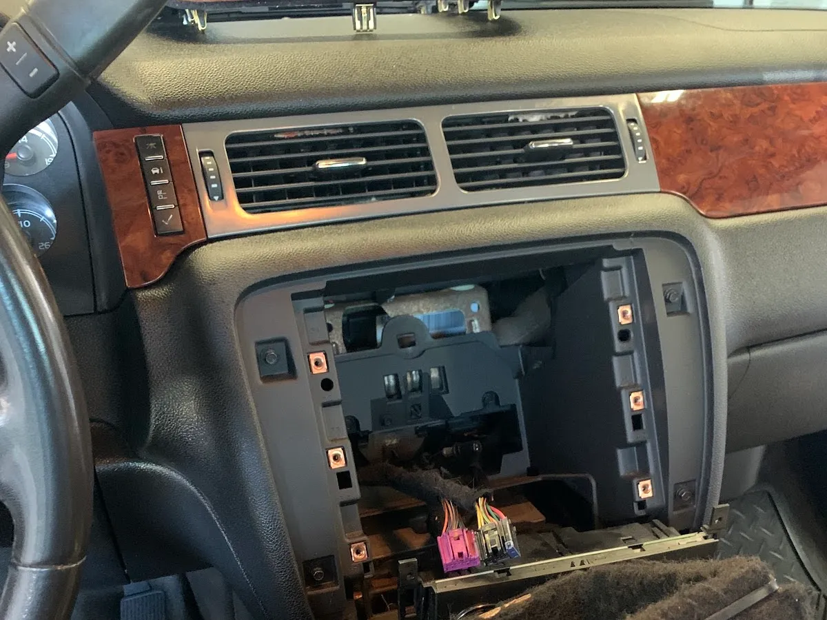 Carlos Auto Electric