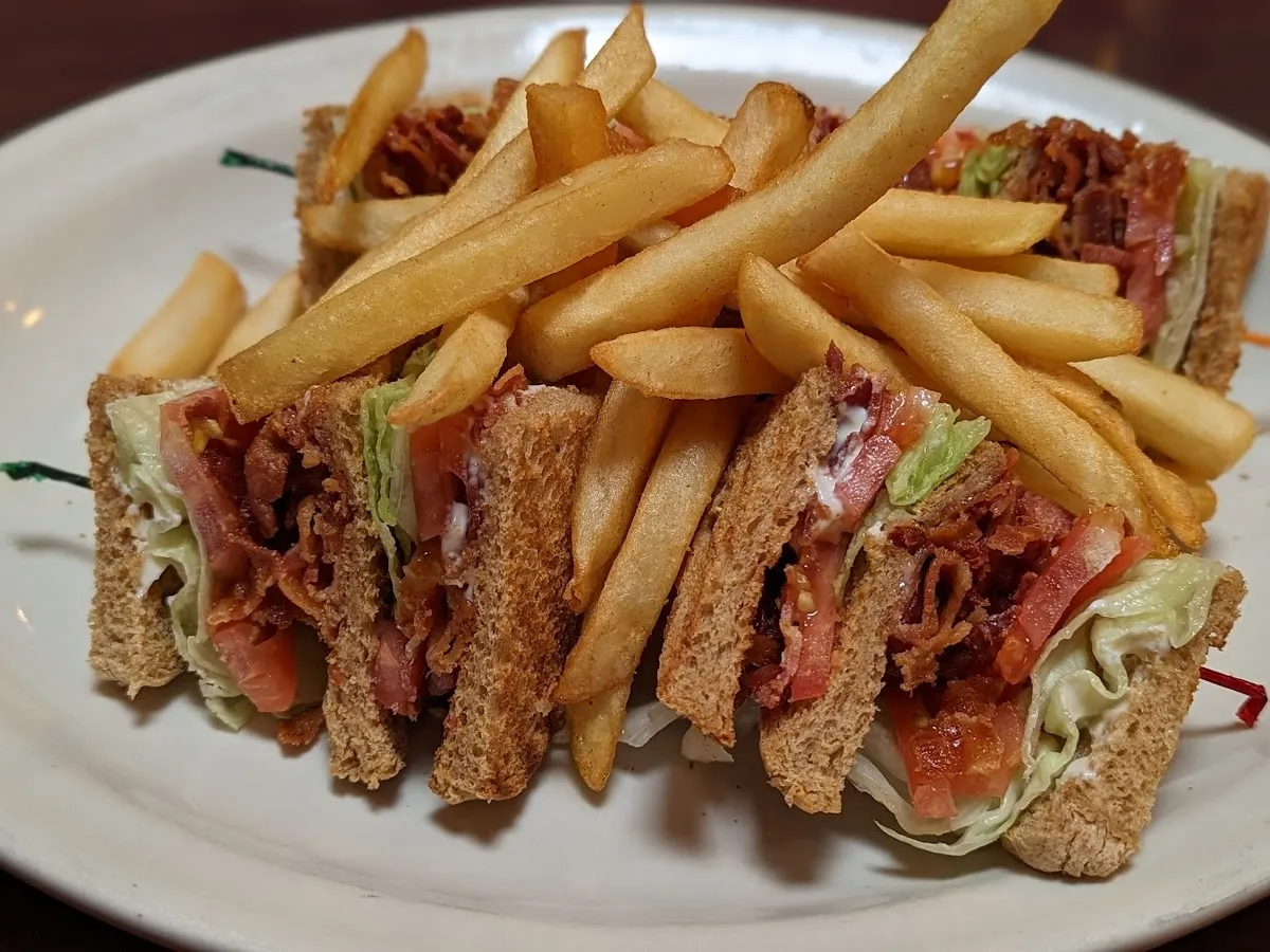 Carollo's Family Restaurant & Pizzeria photo 3